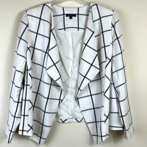EUC - LANE BRYANT Black & White Plaid Blazer 22W
